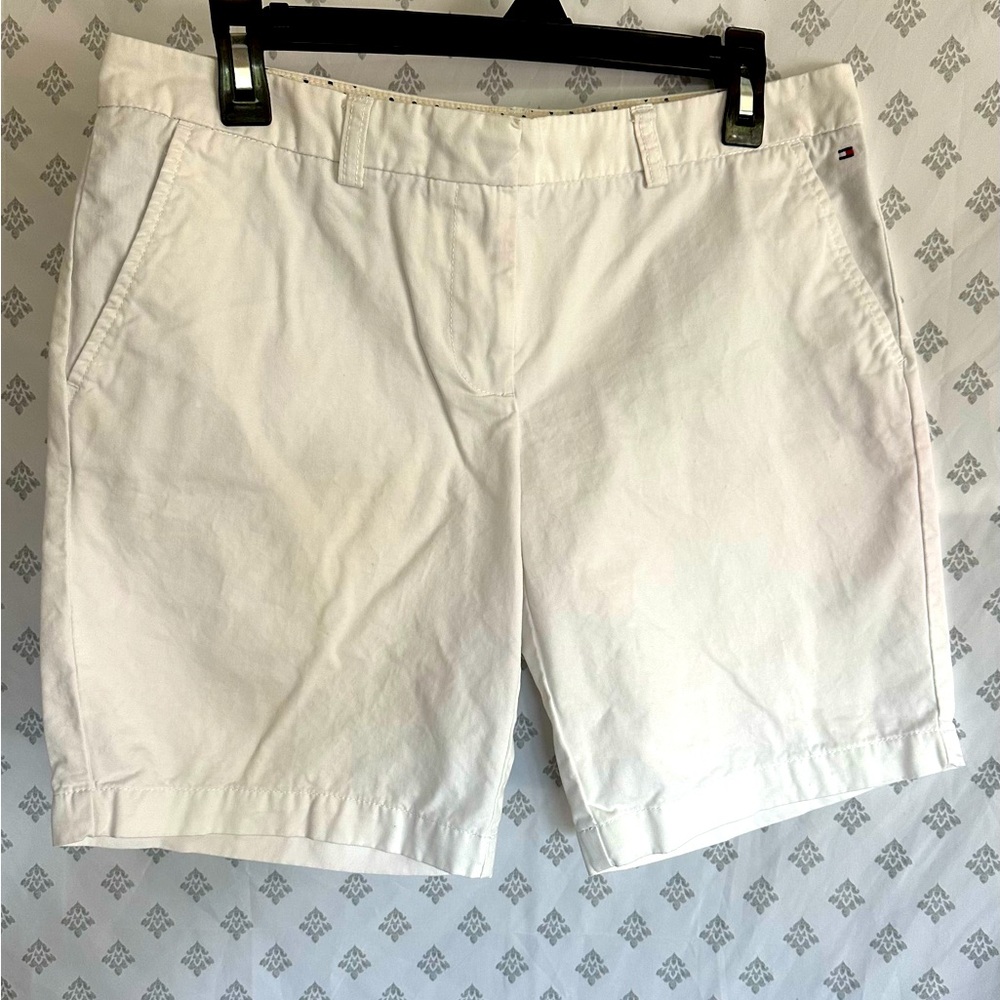 Tommy Hilfiger Womens Classic Flat Front White Shorts